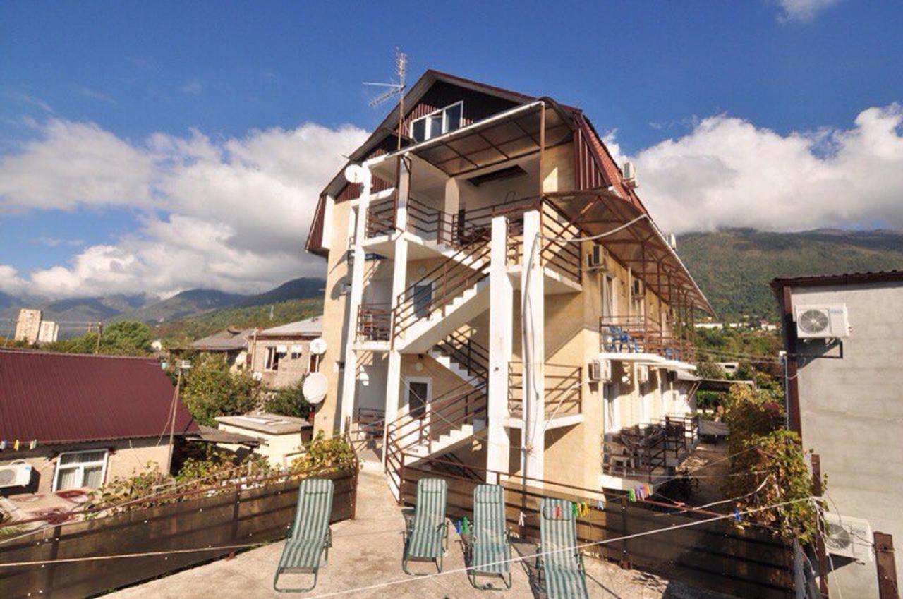 U Ruslana Guest House 가그라 외부 사진